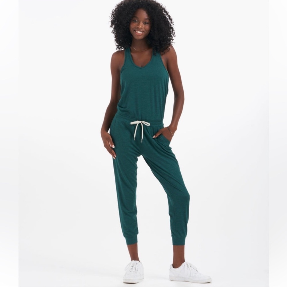 Vuori Jade Heather Jumpsuit M